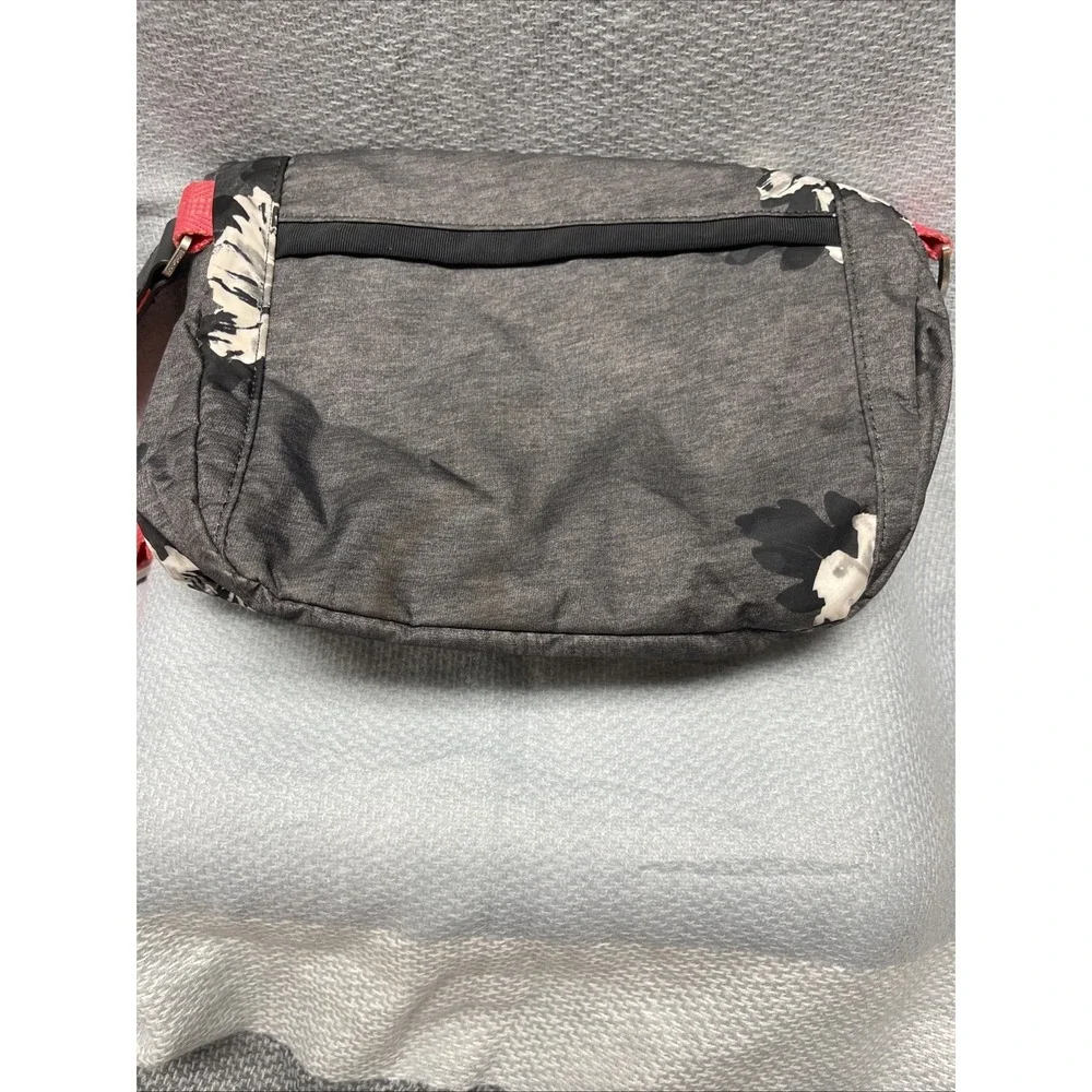 RARE Lululemon Festival Bag Gray With White And Black Flowers Pink Strap